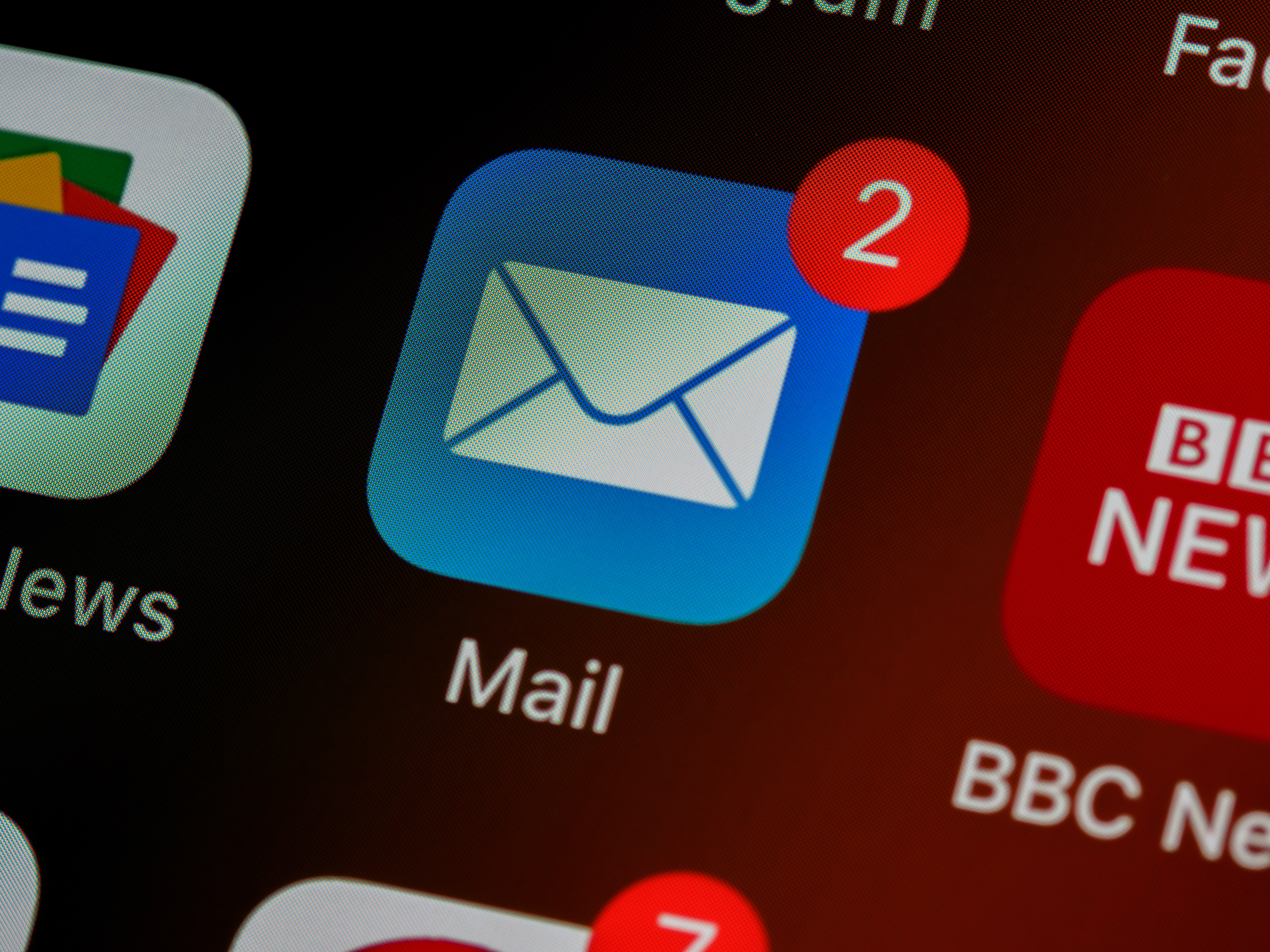 Featured image: Mail app - Remaining Vigilant: Countering Phishing Threats